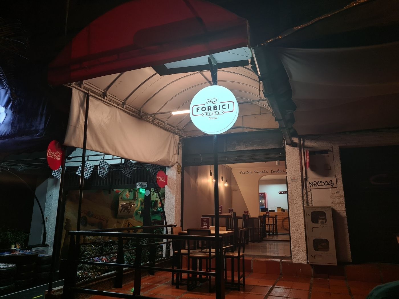 La Apertura en Laureles